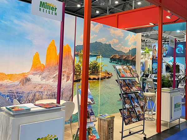 Stand von Miller Reisen auf der Reise Messe in Wien